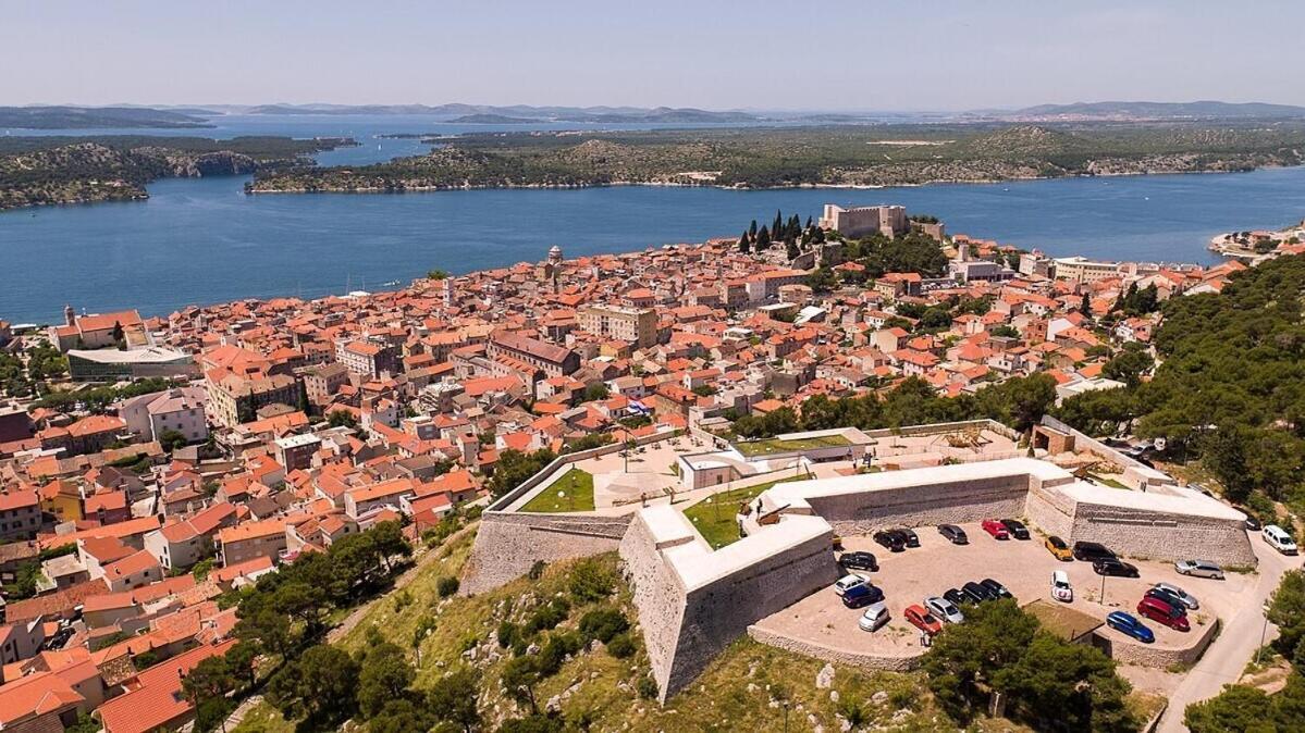 Apartment L&L Sibenik Luaran gambar